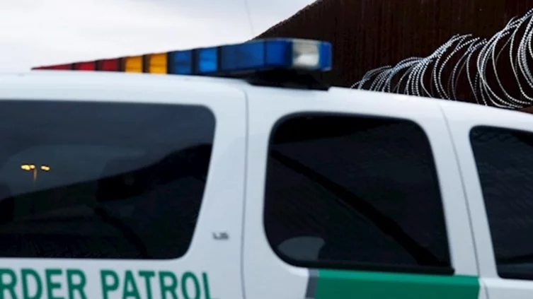 EE. UU. ofrece acción diferida para jóvenes inmigrantes especiales EE. UU. ofrece acción diferida para jóvenes inmigrantes especiales