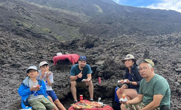 Pizzas artesanales en el Volcán Pacaya, una experiencia culinaria distinta